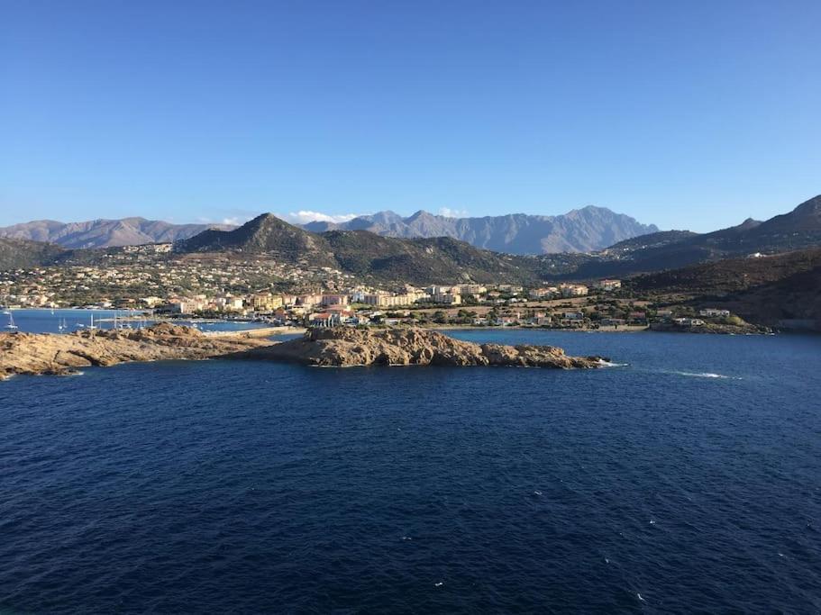 Grand T2 Residence De Standing LʼÎle-Rousse Kültér fotó
